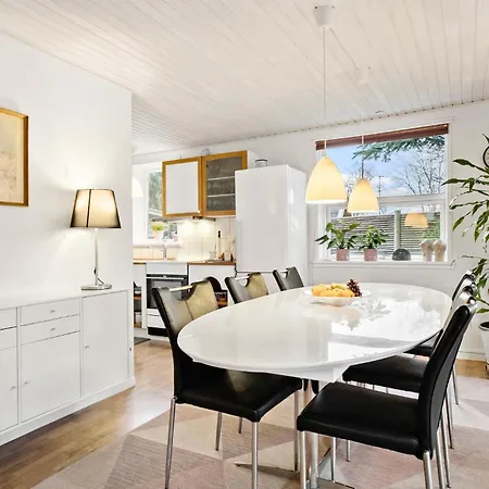 بيت للعطل Nice Home In Middelfart With Wifi