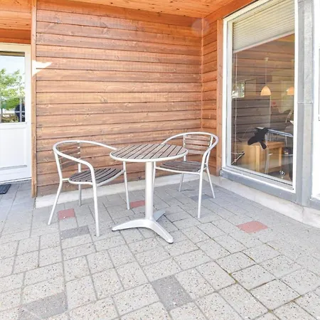 بيت للعطل Four-bedroom In