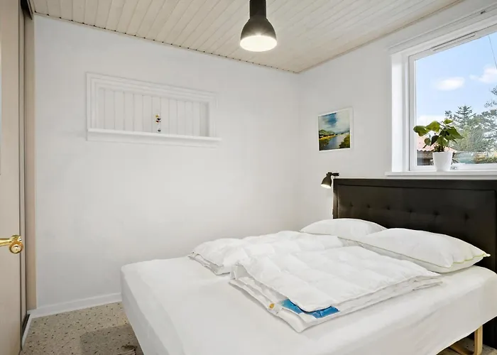 Four-bedroom In בית נופש *